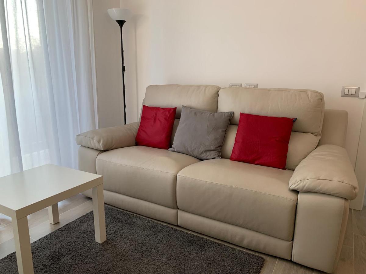 Апартаменты Trilocale In Zona Bocconi/Navigli Милан Экстерьер фото